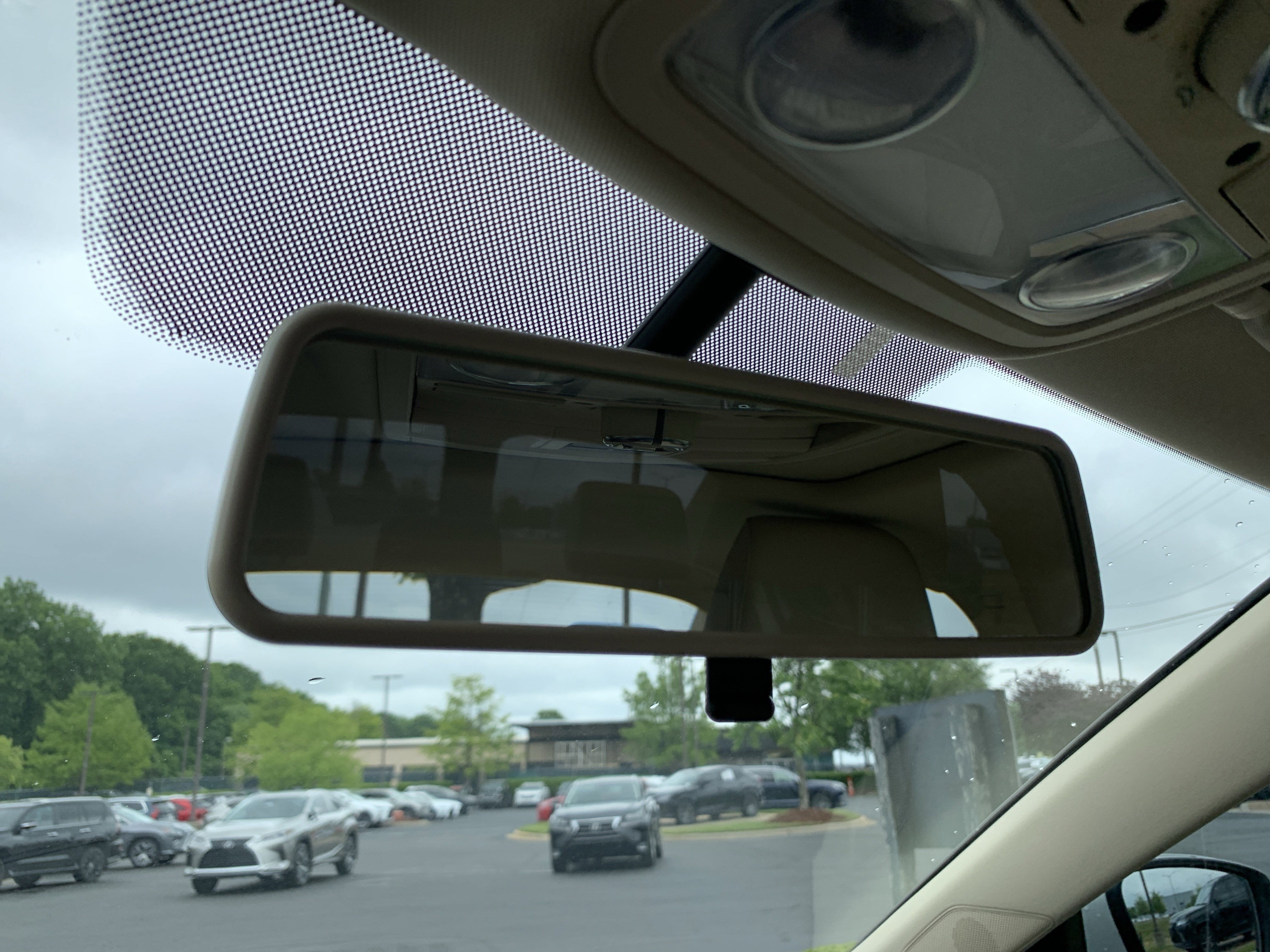 Used 2016 Volkswagen Jetta SEL FWD image 27