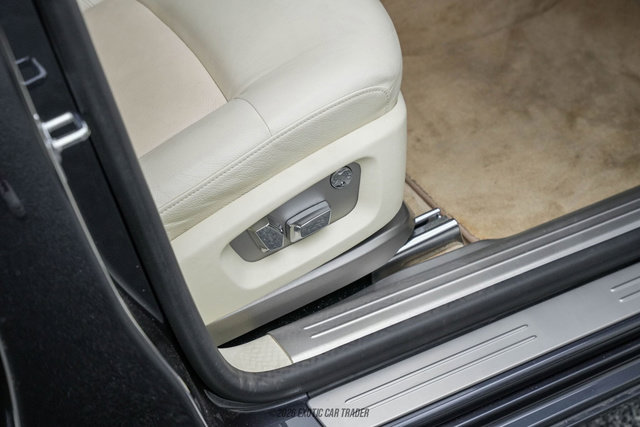 Used 2011 Rolls-Royce Ghost image 58