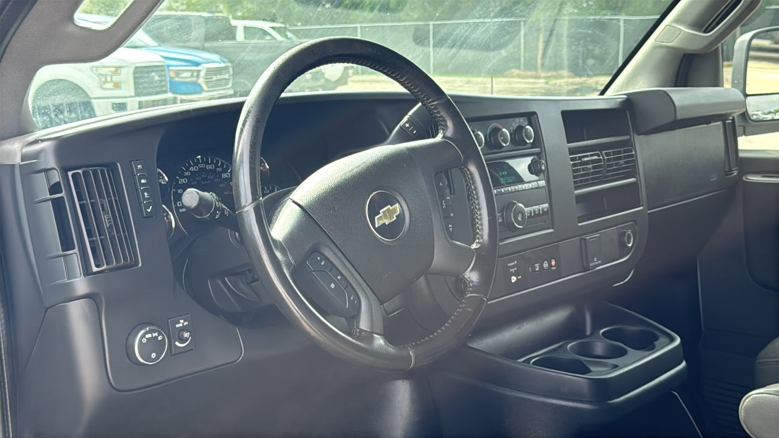 Used 2021 Chevrolet Express 2500 w/ Driver Convenience Package image 10