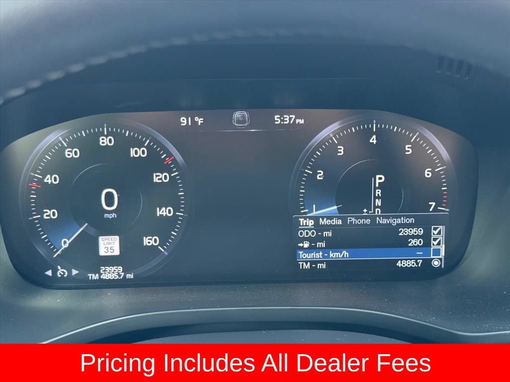 Used 2021 Volvo XC60 T5 Momentum w/ Protection Package Premier FWD image 20