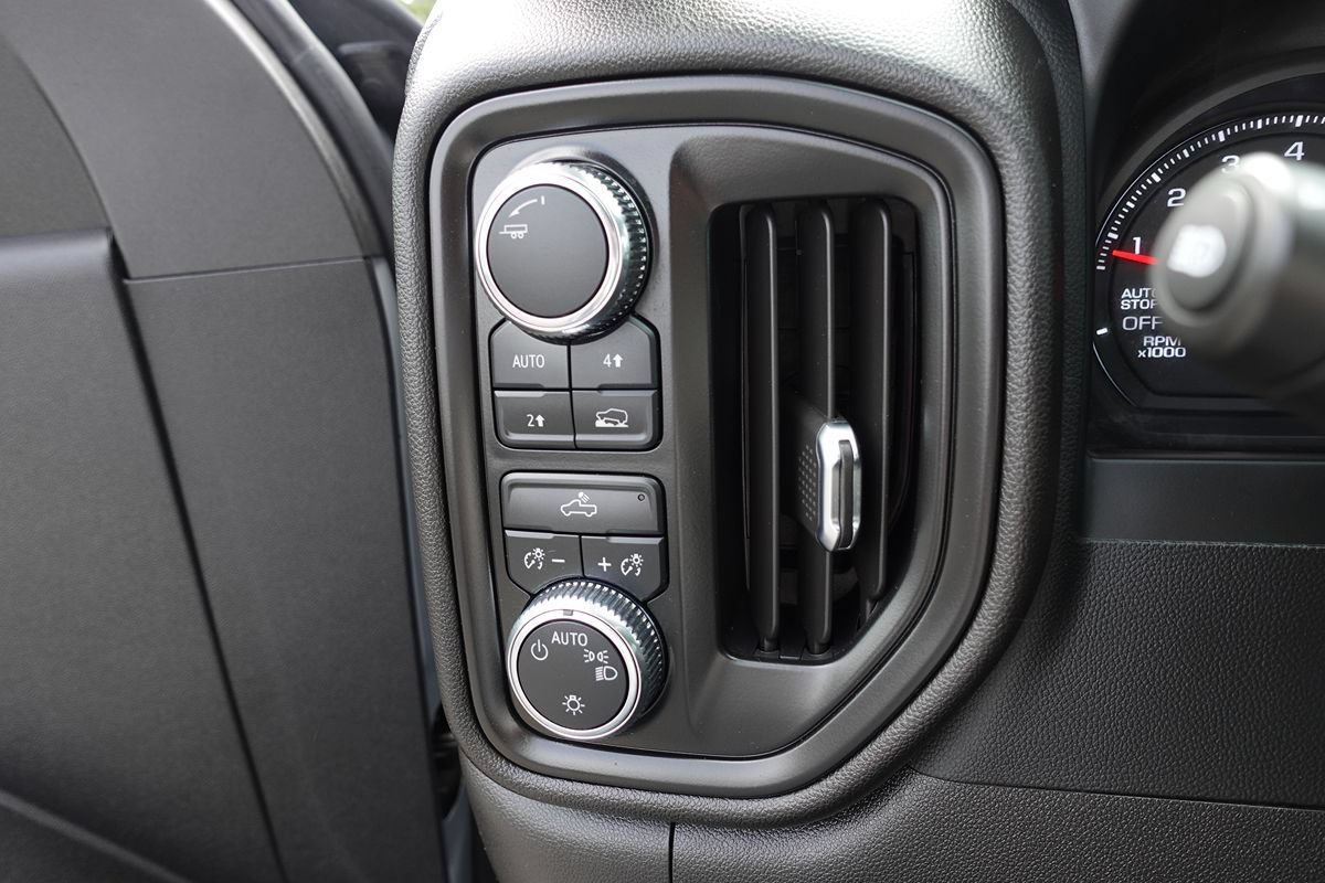 Used 2024 GMC Sierra 1500 Pro w/ Graphite Edition AWD/4WD image 50