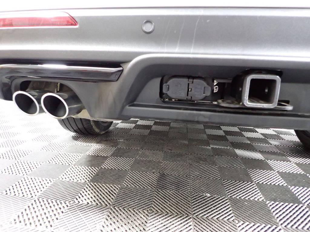 Used 2025 Ford Explorer ST image 15