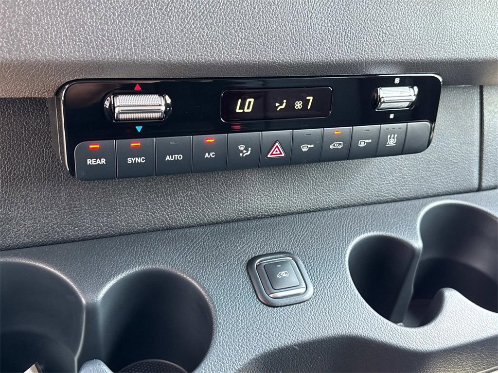New 2025 Mercedes-Benz Sprinter 2500 image 32