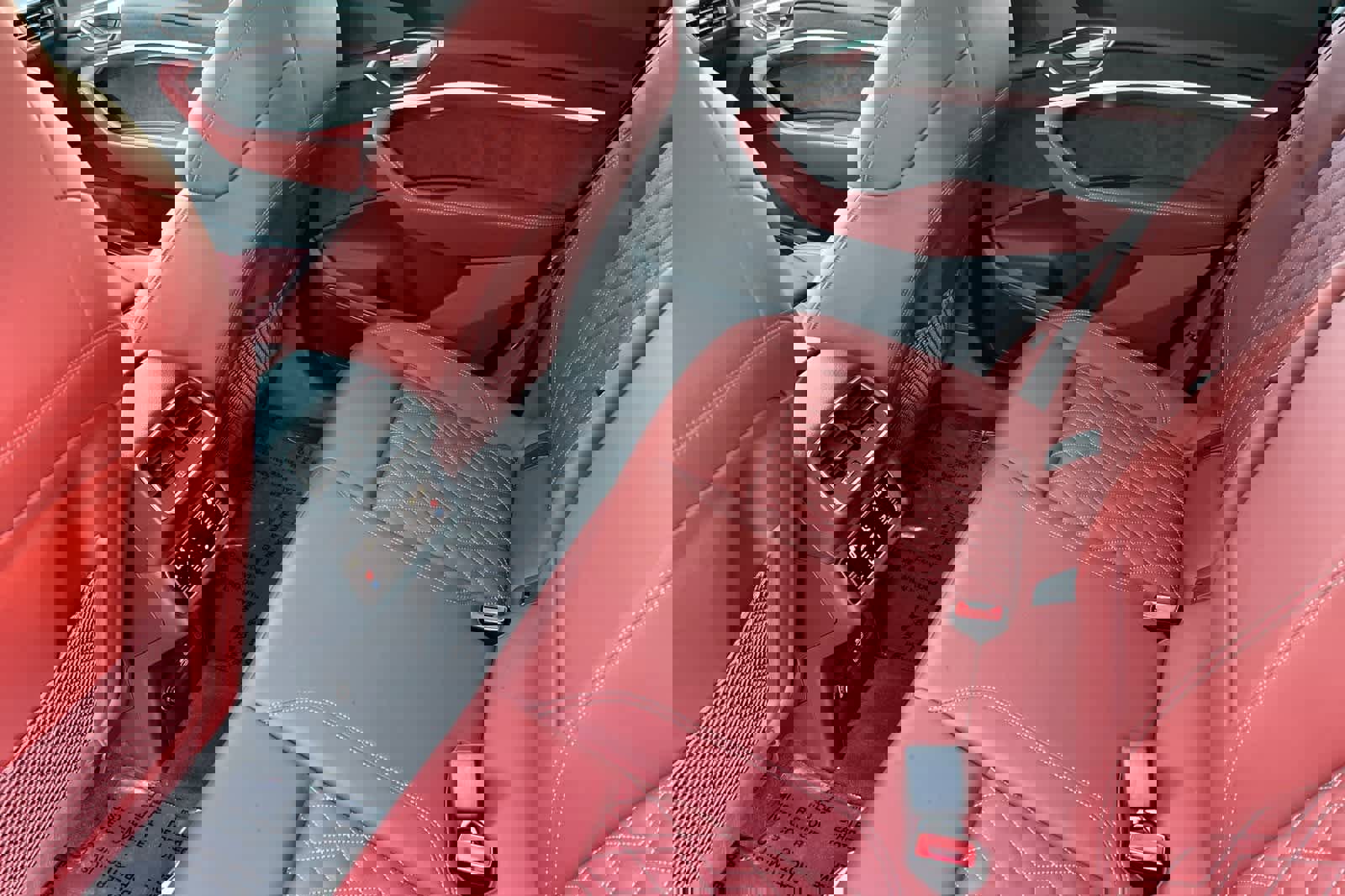 Used 2024 Audi Q8 e-tron Prestige w/ Prestige Package image 5