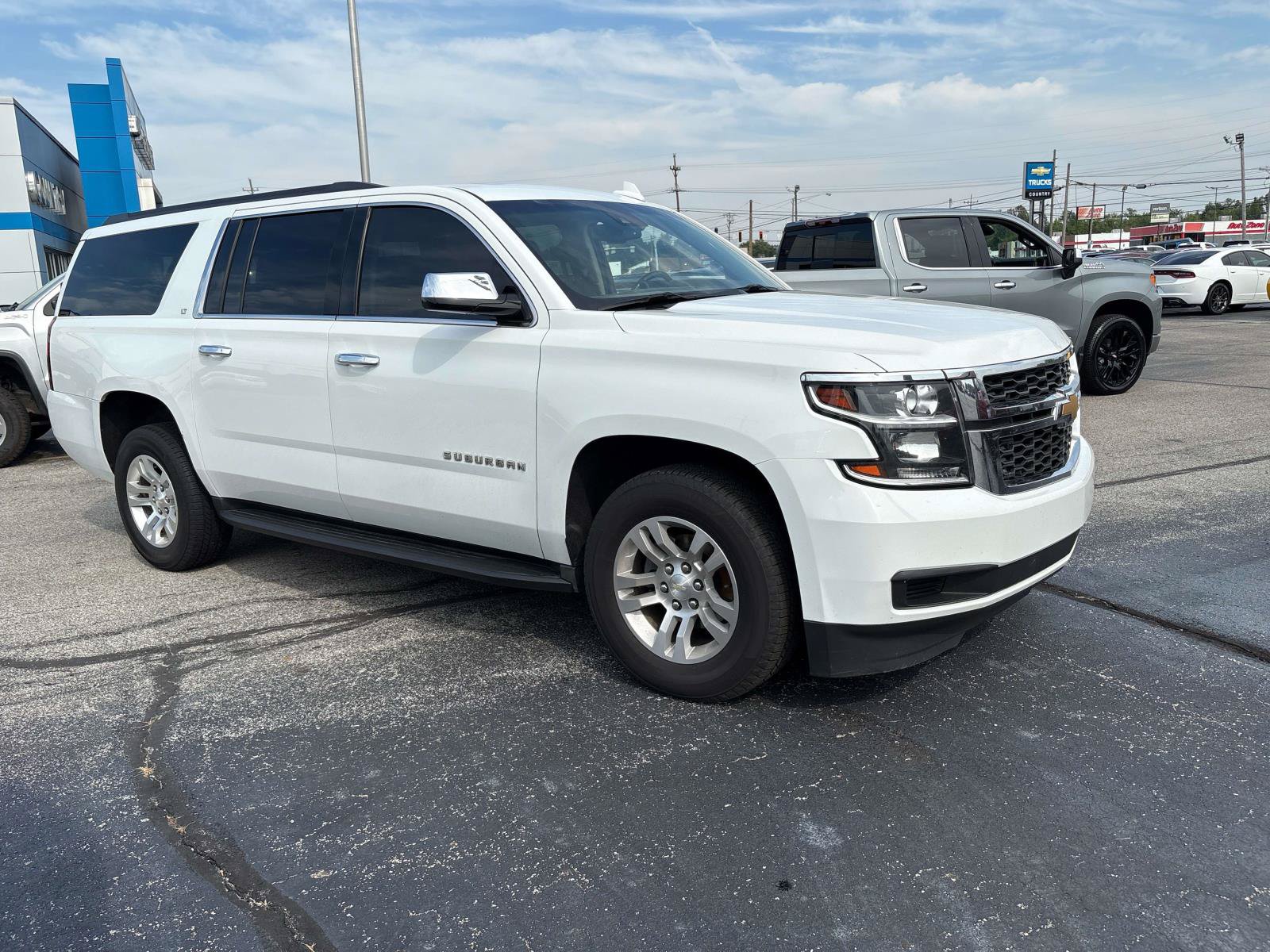 Used 2016 Chevrolet Suburban LT AWD/4WD image 7