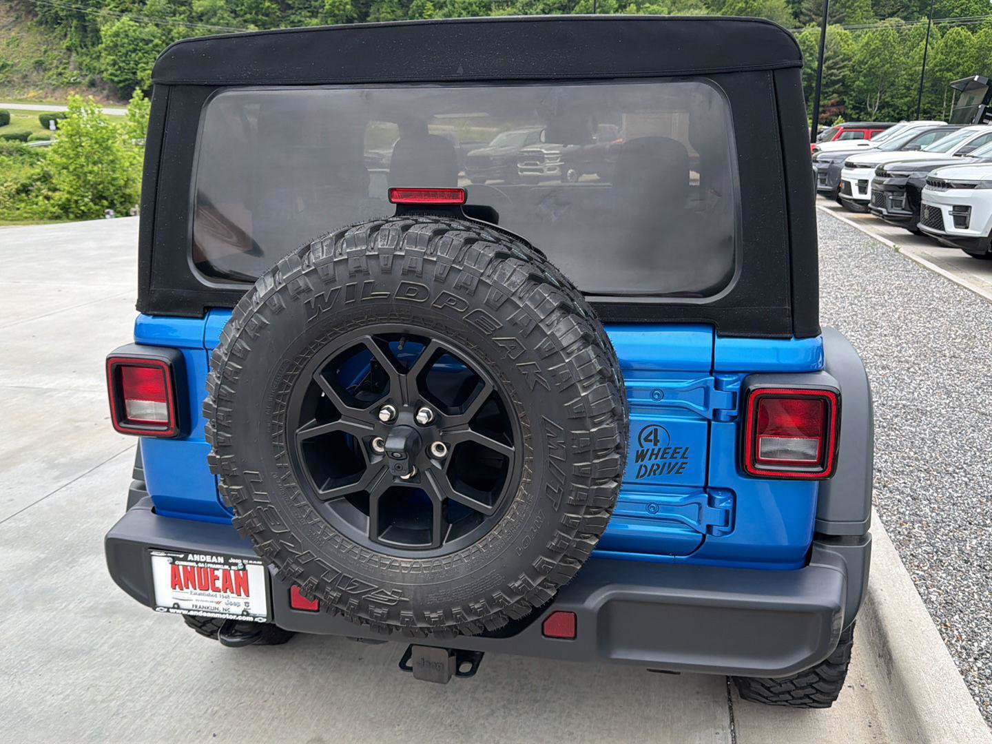 Used 2024 Jeep Wrangler Sport AWD/4WD image 4