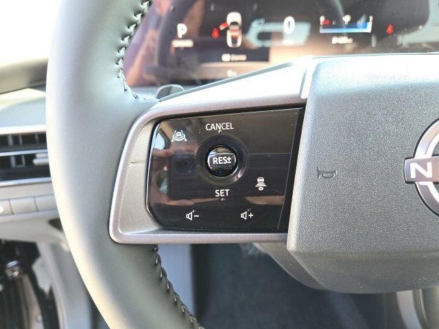 Certified 2025 Nissan Murano SV image 14