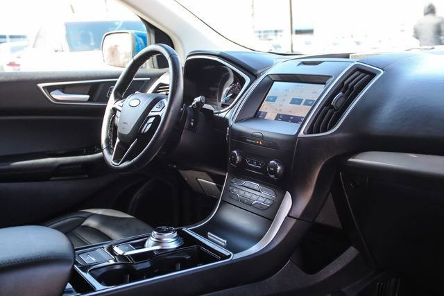 Used 2020 Ford Edge SEL w/ Convenience Package image 35