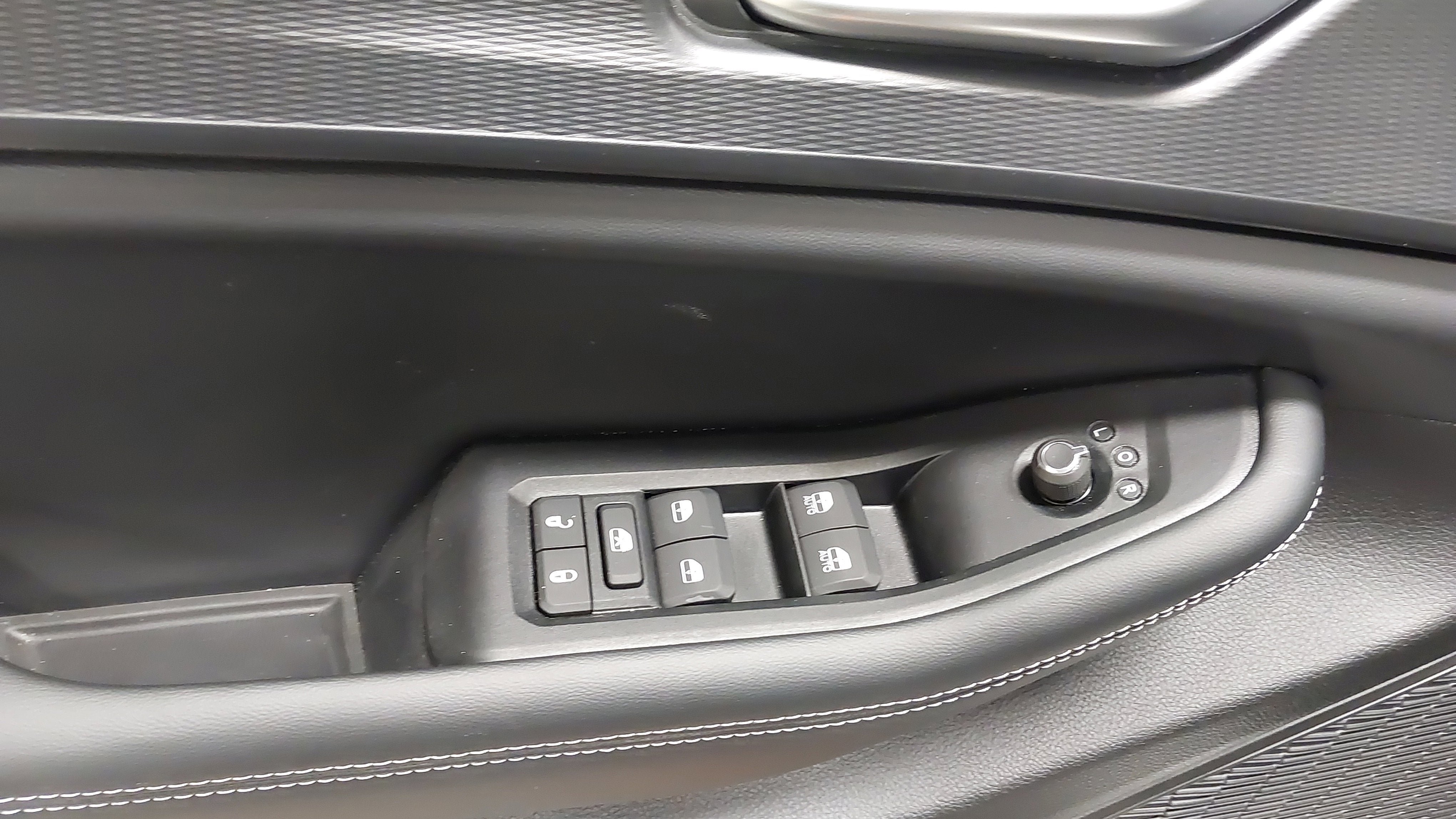 New 2026 Jeep Grand Cherokee Laredo X AWD/4WD image 25