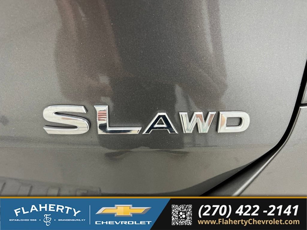 Used 2015 Nissan Rogue SL w/ SL Premium Package AWD/4WD image 18