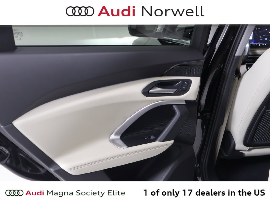 Used 2025 Audi Q5 Premium w/ Convenience Package AWD/4WD image 21
