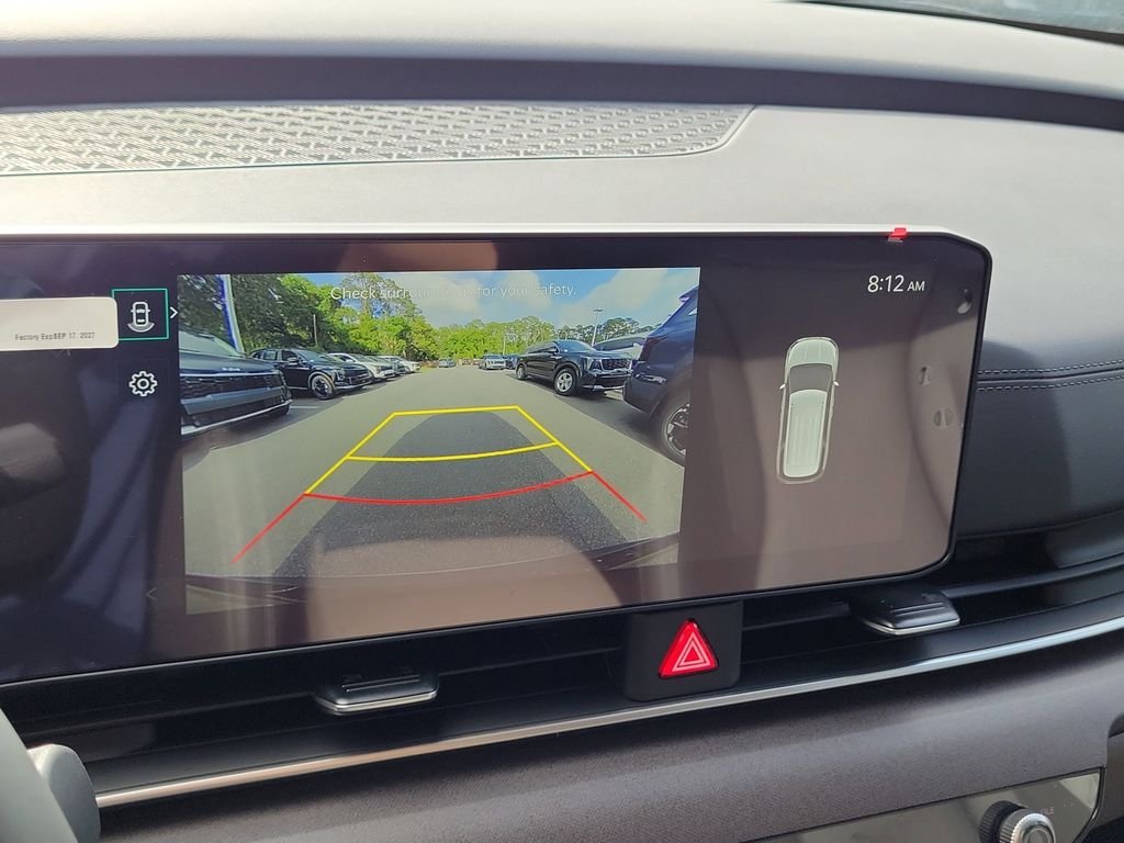 New 2026 Kia Carnival EX FWD image 29