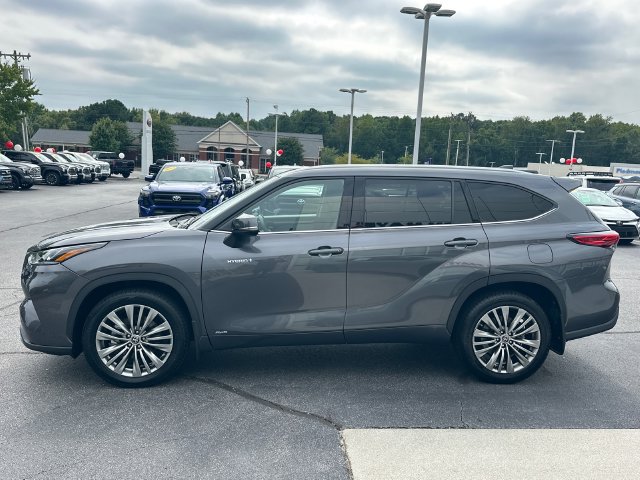 Used 2021 Toyota Highlander Platinum AWD/4WD image 7