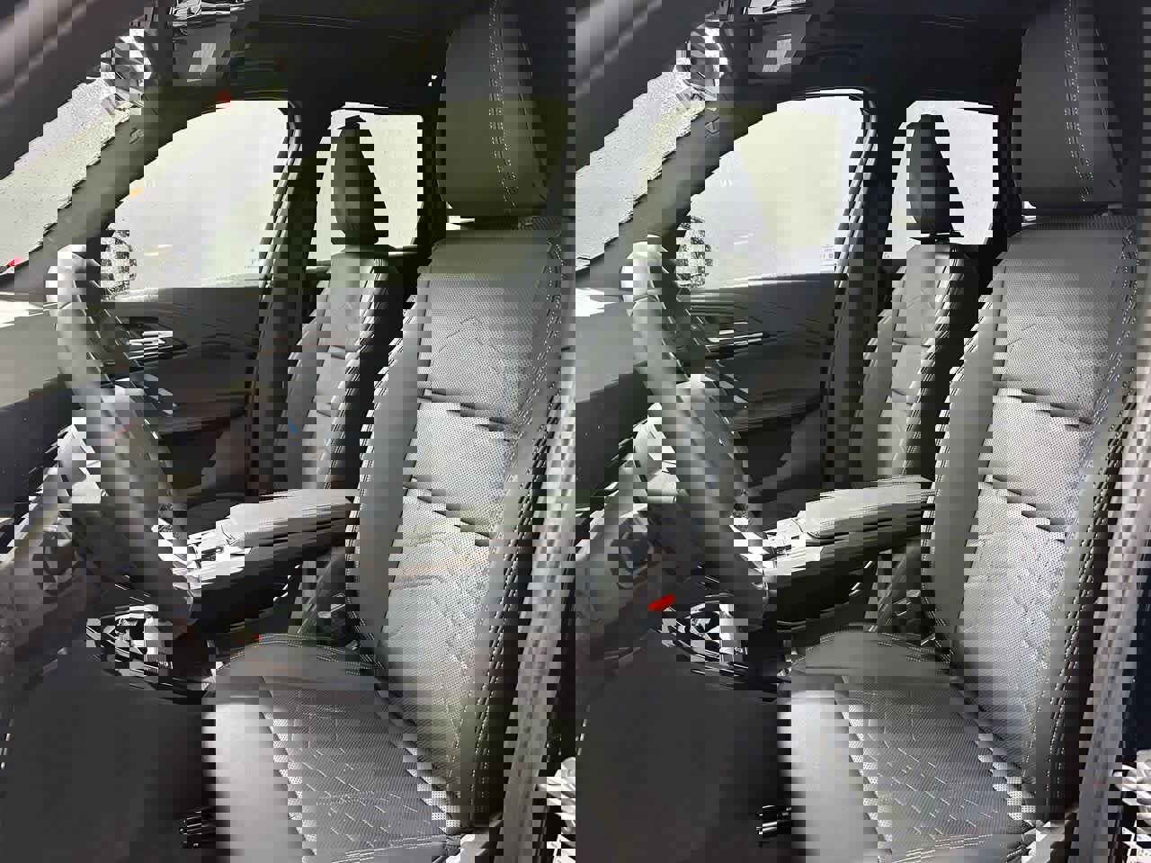 Used 2025 BMW X1 xDrive28i image 9