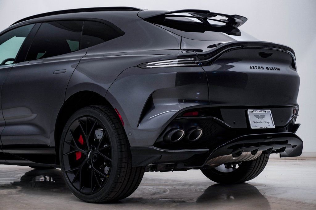New 2026 Aston Martin DBX 707 image 11