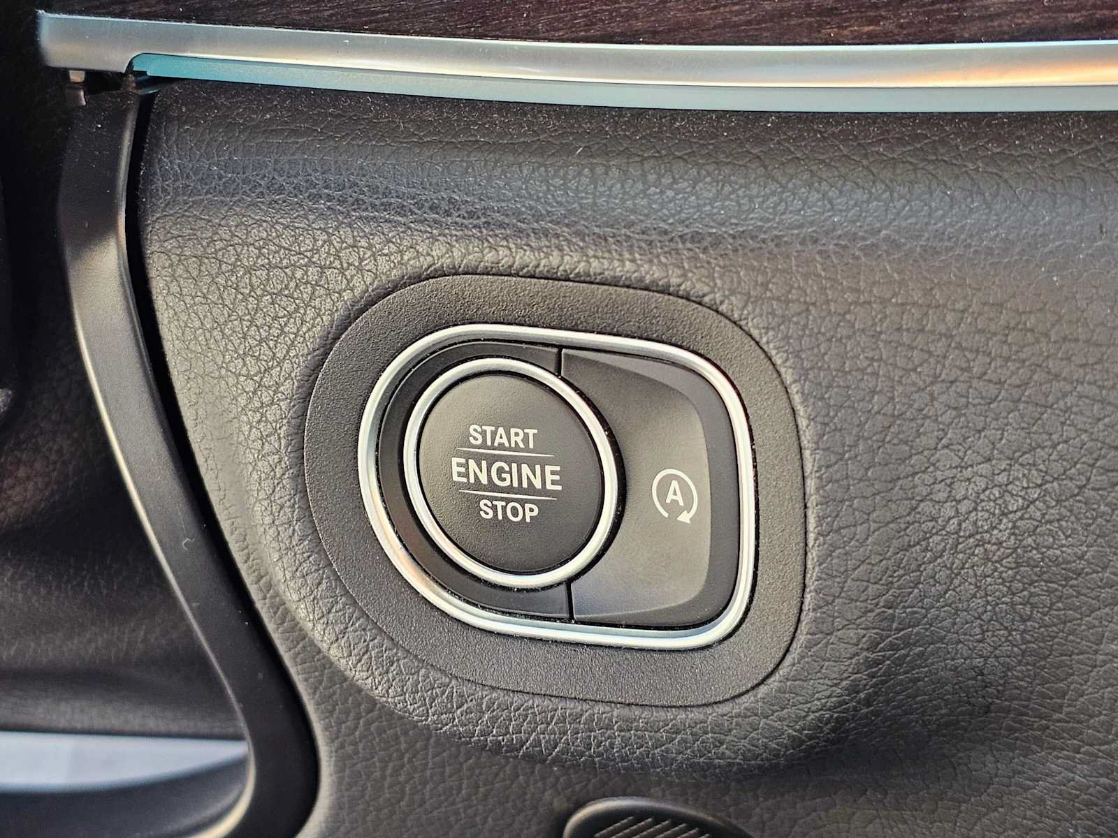 Used 2021 Mercedes-Benz GLE 350 w/ Premium Package image 30