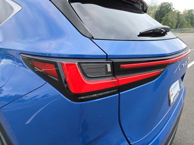 Used 2025 Lexus NX 350 AWD image 32