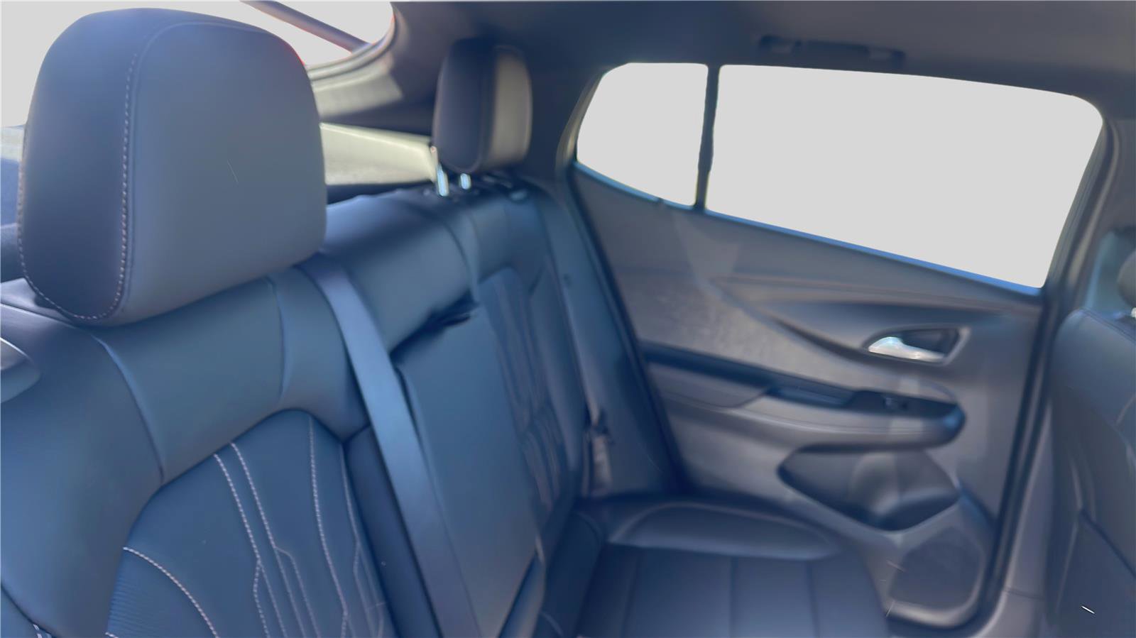 New 2026 Buick Envista Avenir image 21