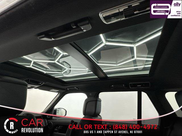 Used 2019 Land Rover Range Rover Supercharged image 40