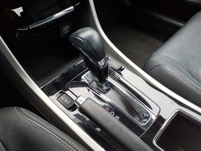 Used 2017 Honda Accord EX-L image 18