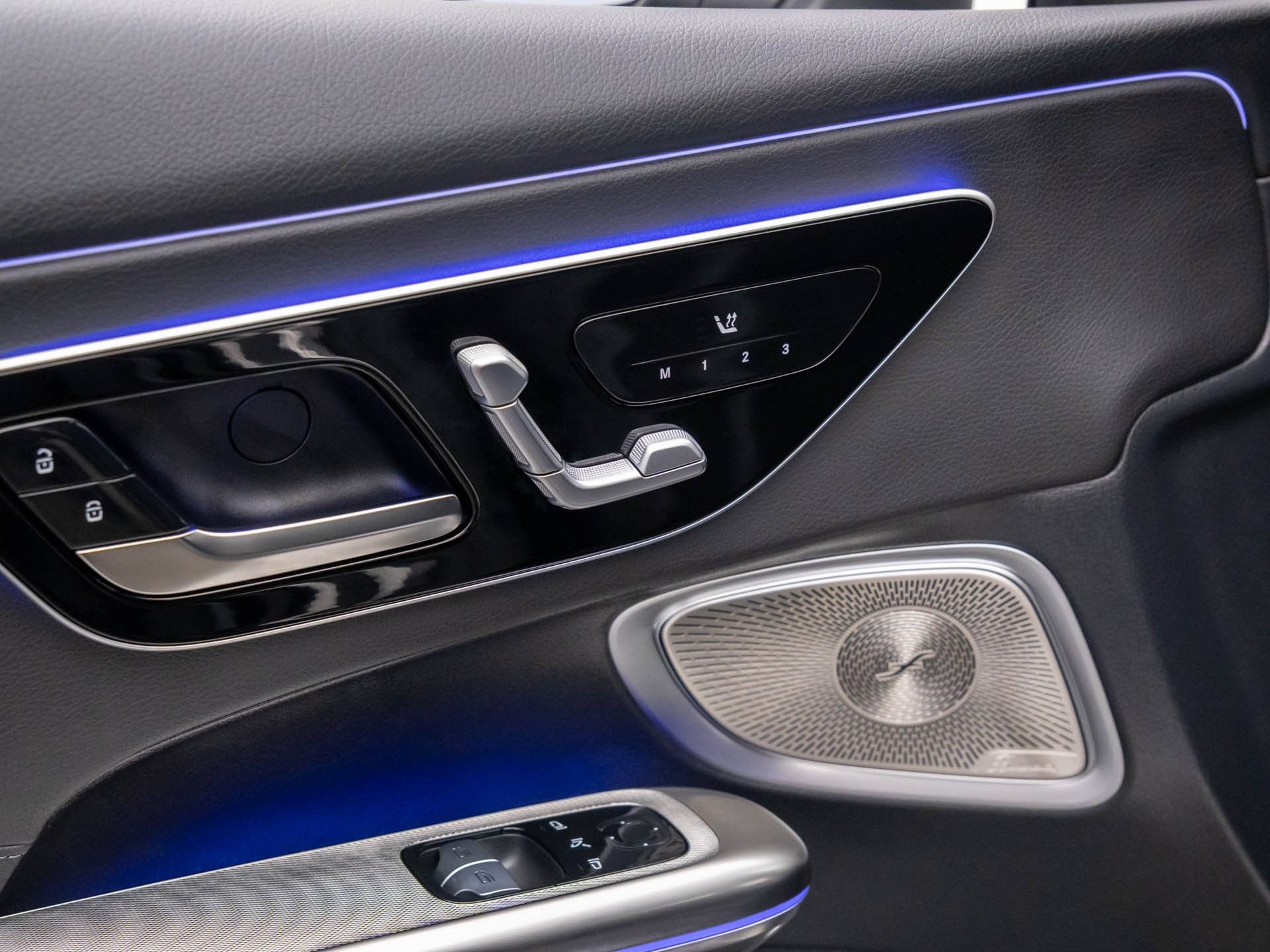 New 2026 Mercedes-Benz CLE 300 4MATIC Coupe image 13