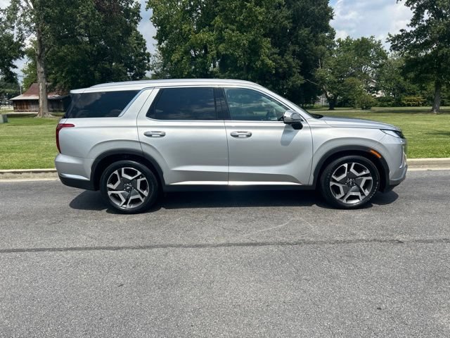 Used 2024 Hyundai Palisade Limited AWD/4WD image 30