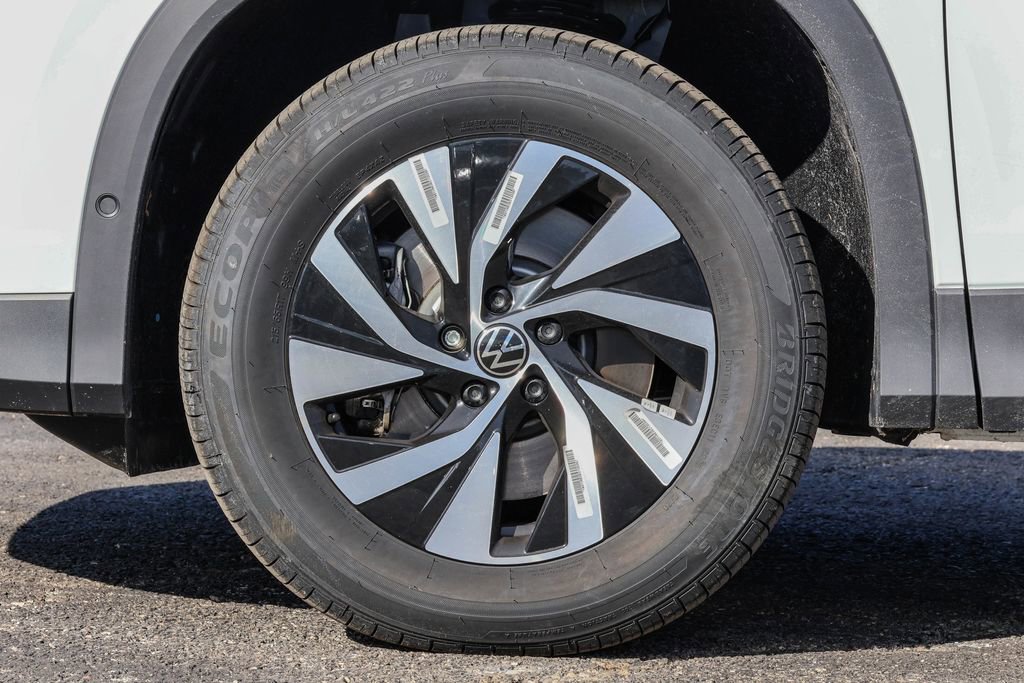 New 2025 Volkswagen Tiguan S image 19