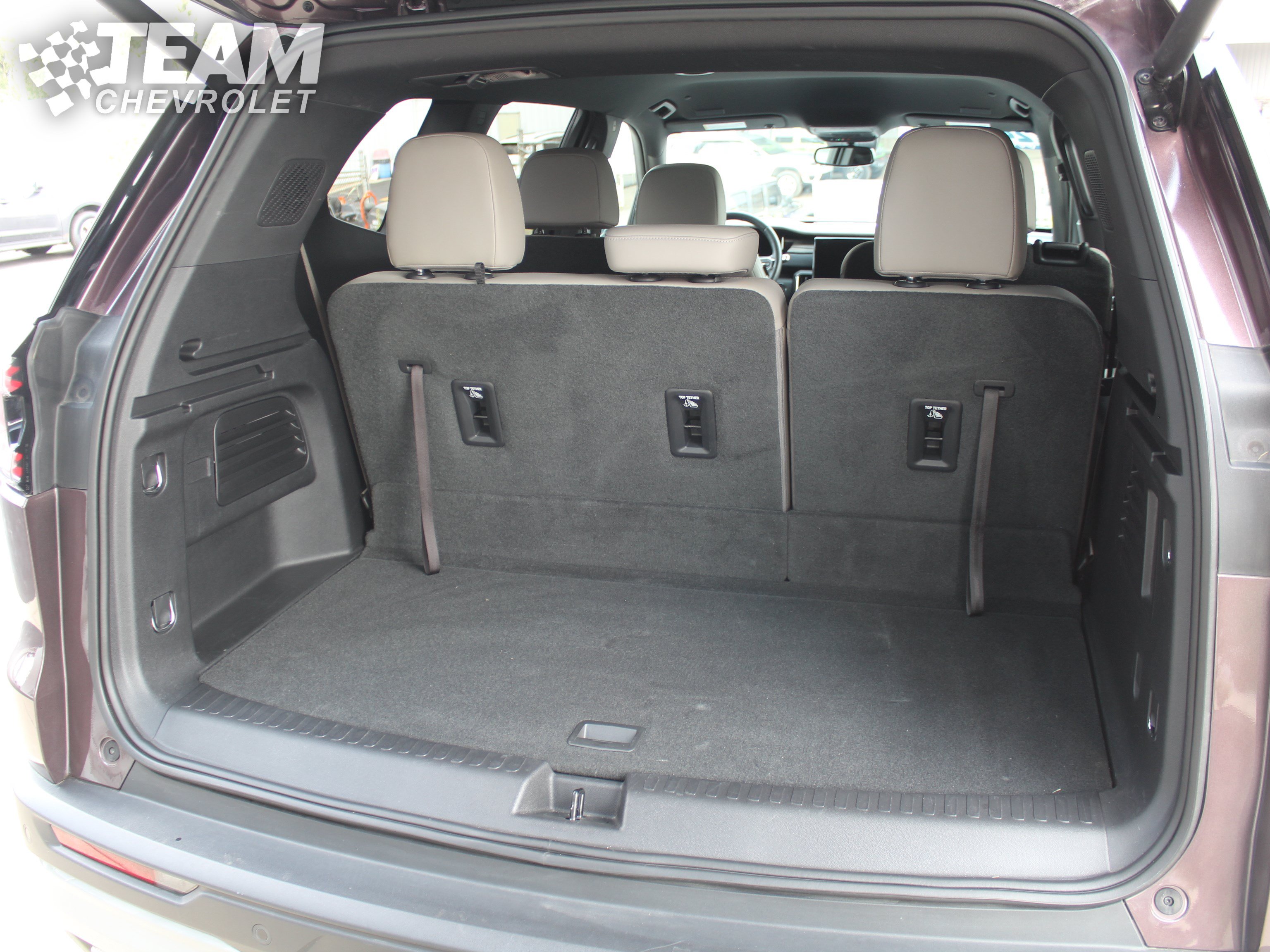 Certified 2024 GMC Acadia Elevation FWD image 30