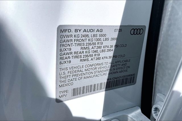 Used 2025 Audi Q5 Premium w/ Convenience Package AWD/4WD image 19