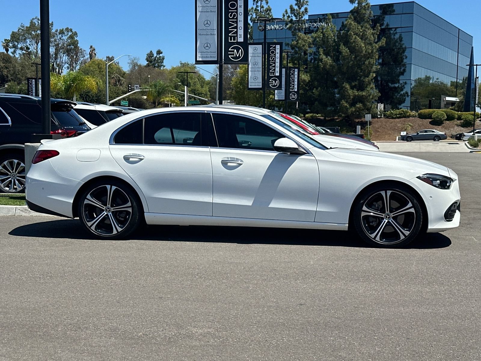 Used 2022 Mercedes-Benz C 300 Sedan image 2