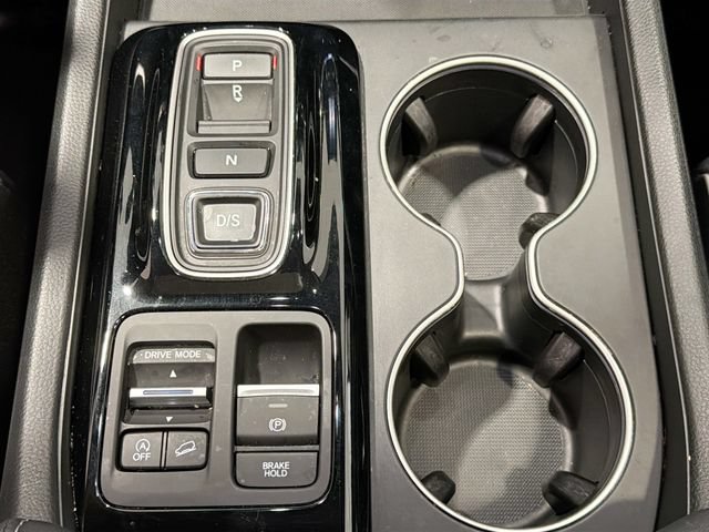 Used 2025 Honda Pilot Elite image 15