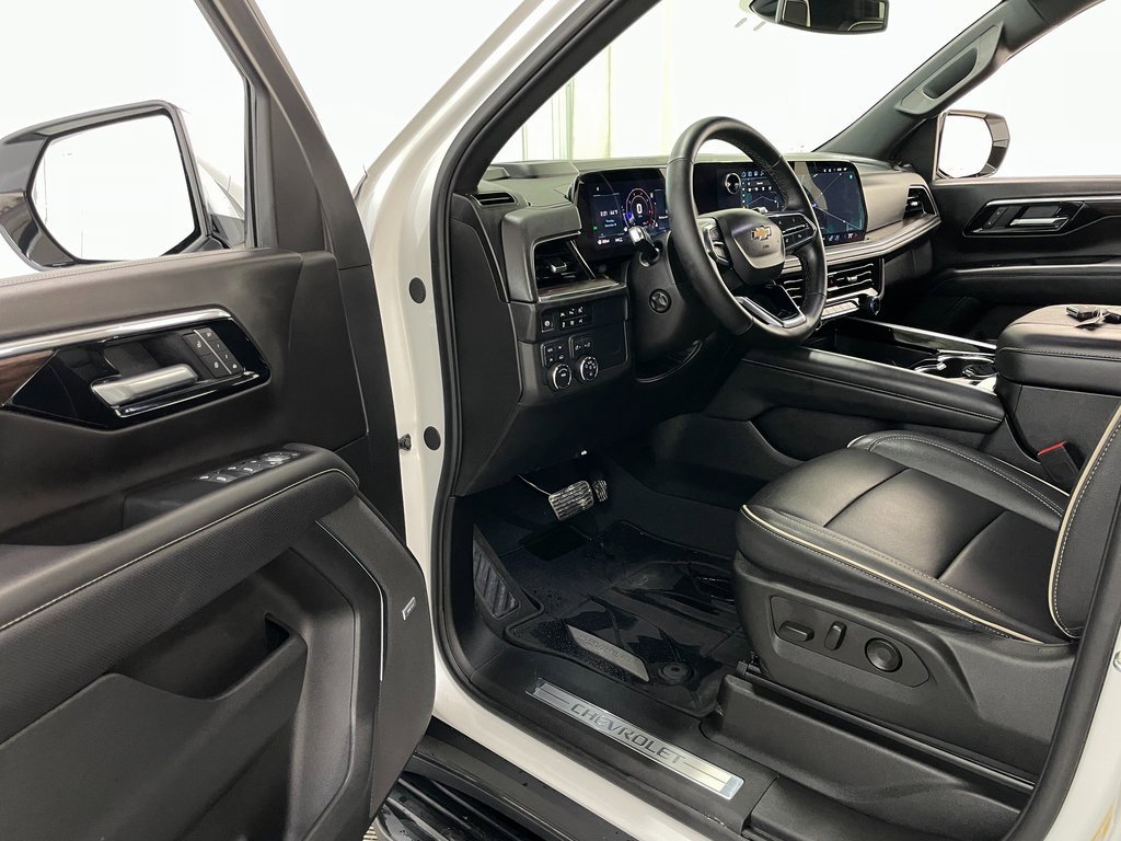 Certified 2025 Chevrolet Tahoe Premier image 30