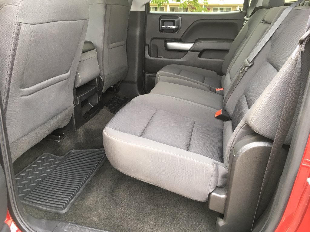 Used 2018 Chevrolet Silverado 1500 LT w/ All Star Edition AWD/4WD image 25