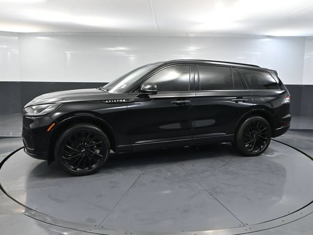 Used 2025 Lincoln Aviator Reserve w/ Jet Appearance Package AWD/4WD image 8