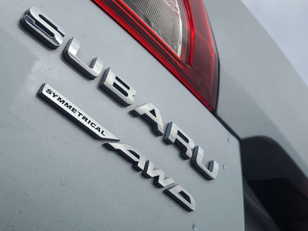 Used 2018 Subaru Outback 2.5i Premium AWD/4WD image 16