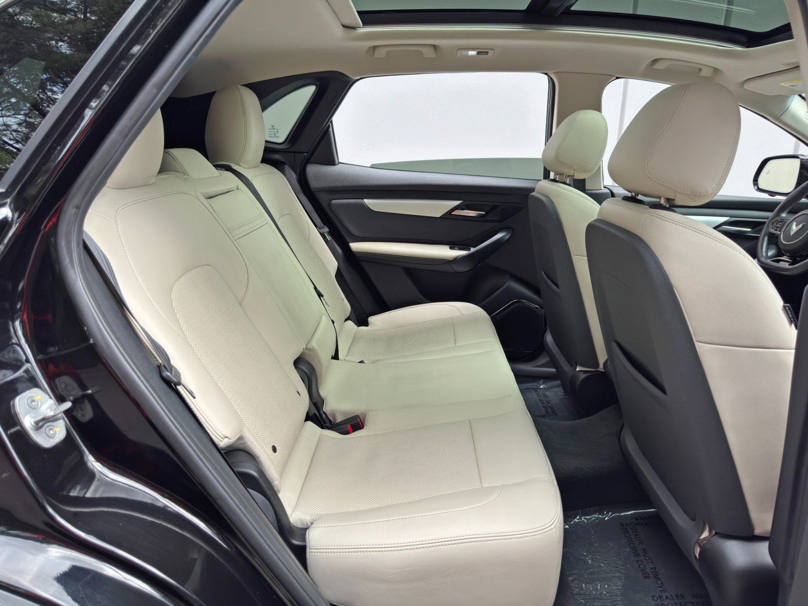 Used 2023 VinFast VF 8 Plus AWD/4WD image 36