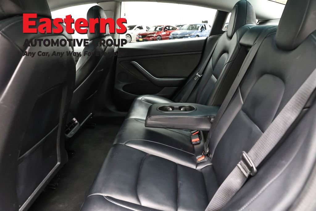 Used 2022 Tesla Model 3 Standard Range RWD image 19