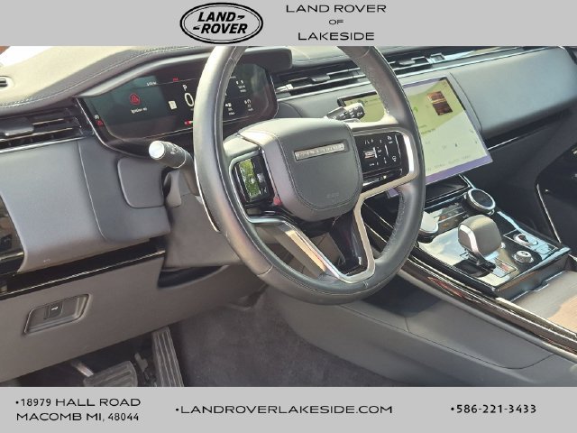 Used 2023 Land Rover Range Rover Sport SE AWD/4WD image 7