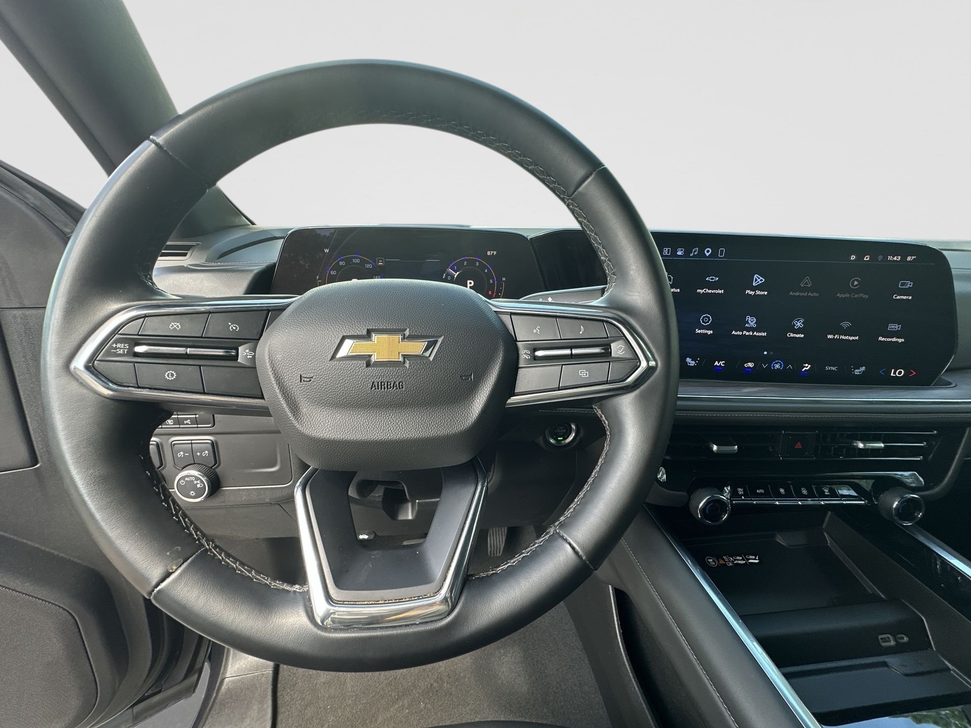 Certified 2025 Chevrolet Tahoe LT RWD image 11