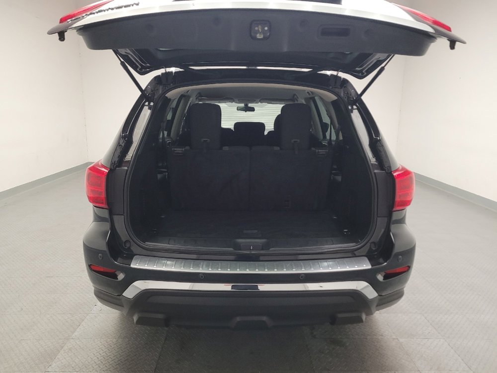 Used 2020 Nissan Pathfinder S FWD image 29