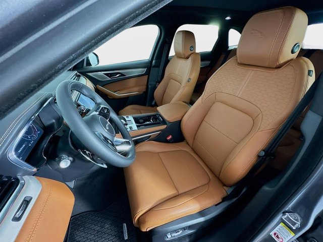 Used 2026 Jaguar F-PACE R-Dynamic S AWD/4WD image 11