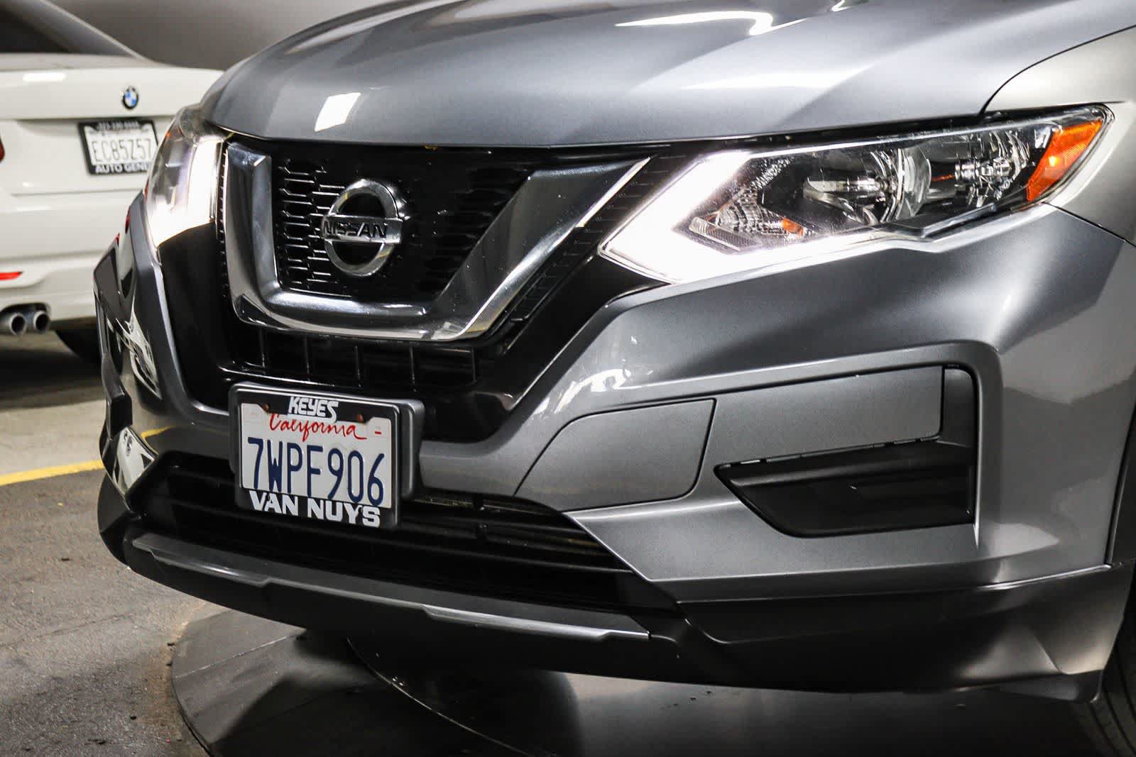 Used 2017 Nissan Rogue S FWD image 5