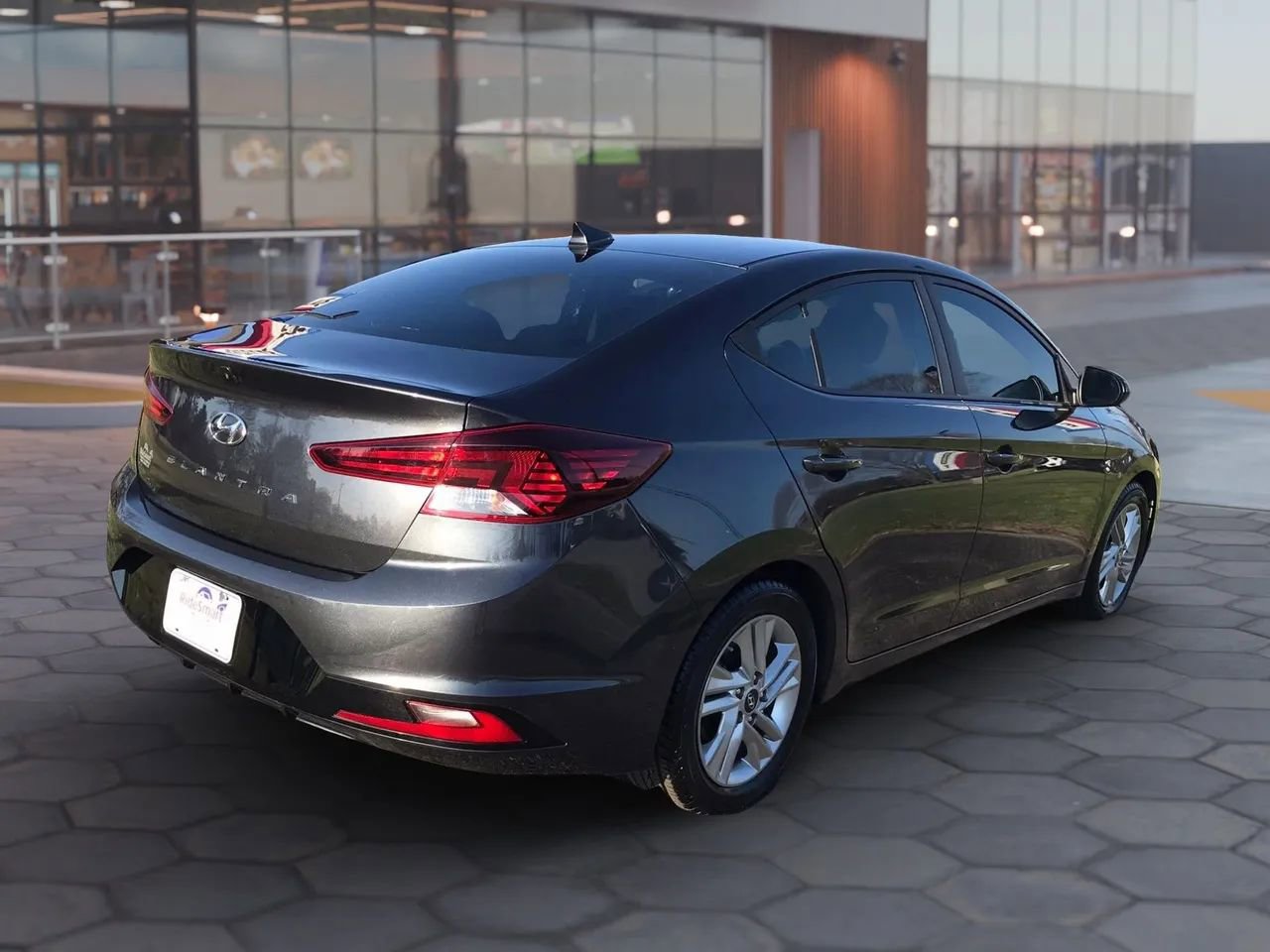 Used 2020 Hyundai Elantra Value Edition w/ Cargo Package (C1) image 5