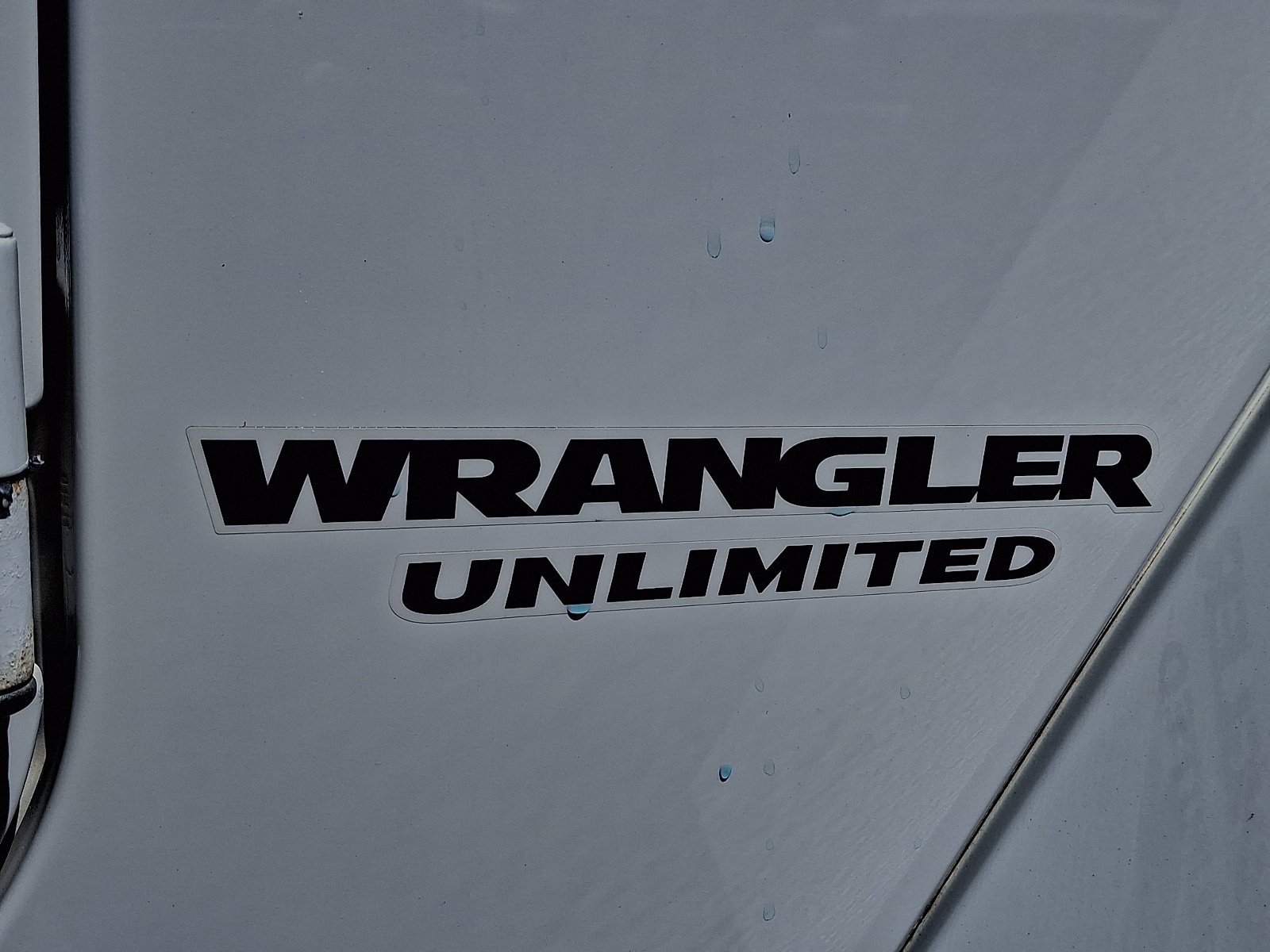 Used 2014 Jeep Wrangler Unlimited Sahara AWD/4WD image 28