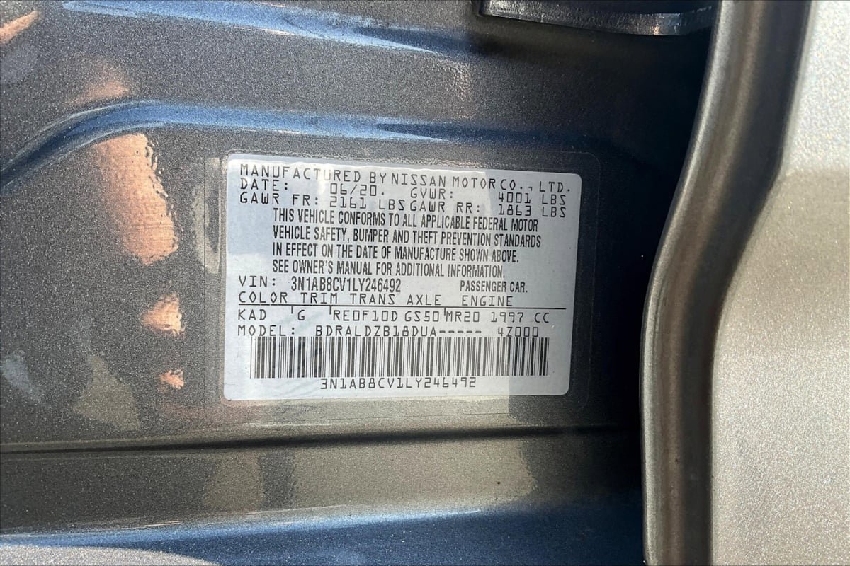 Used 2020 Nissan Sentra SV FWD image 33