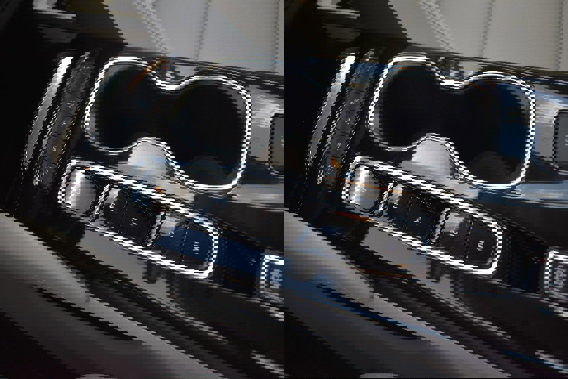 Used 2023 Buick Envision Essence AWD/4WD image 29