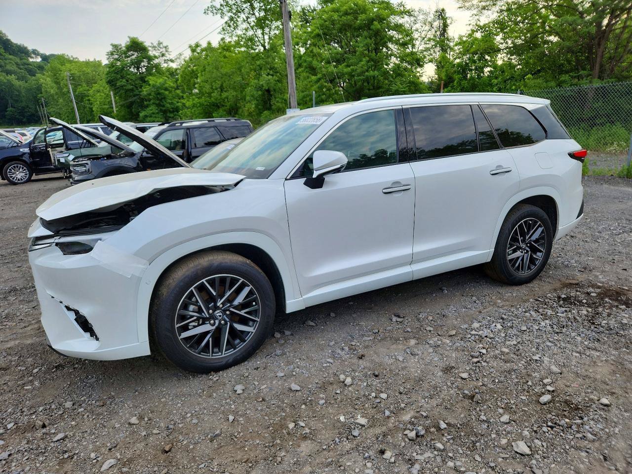 Used 2025 Lexus TX 350 AWD w/ Technology Package image 3