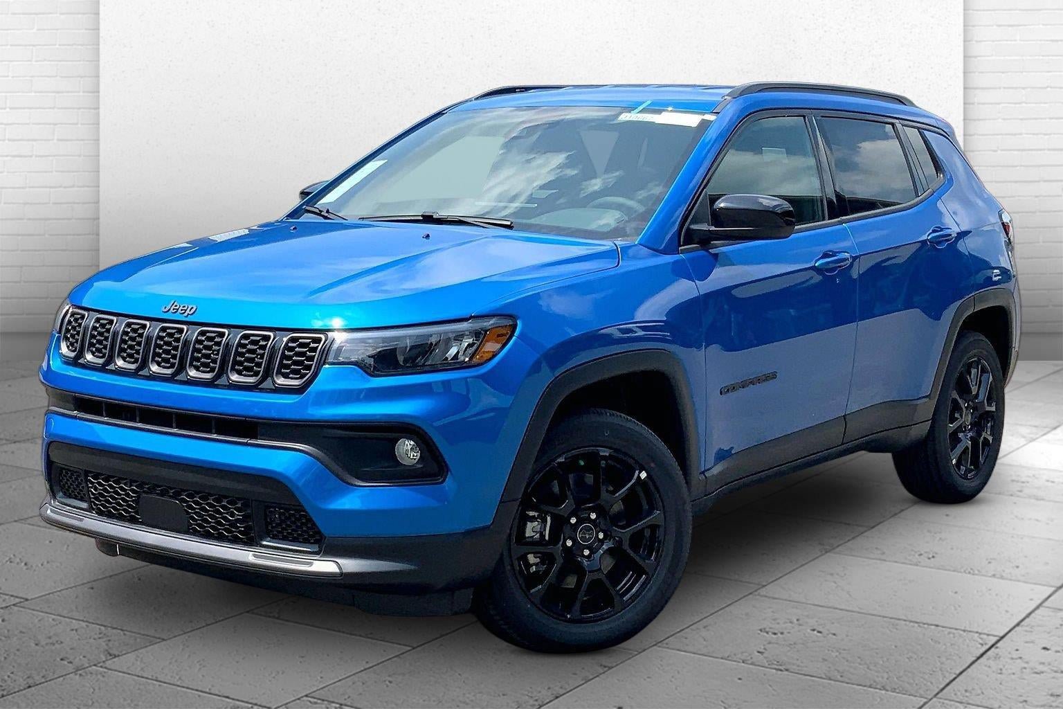 New 2026 Jeep Compass Latitude AWD/4WD image 2