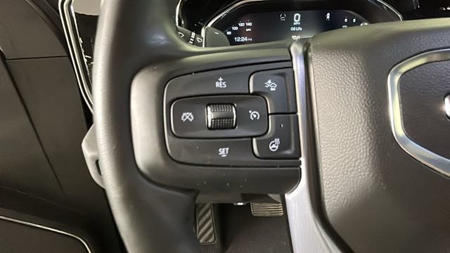 Used 2023 GMC Sierra 1500 SLT w/ SLT Convenience Package AWD/4WD image 15