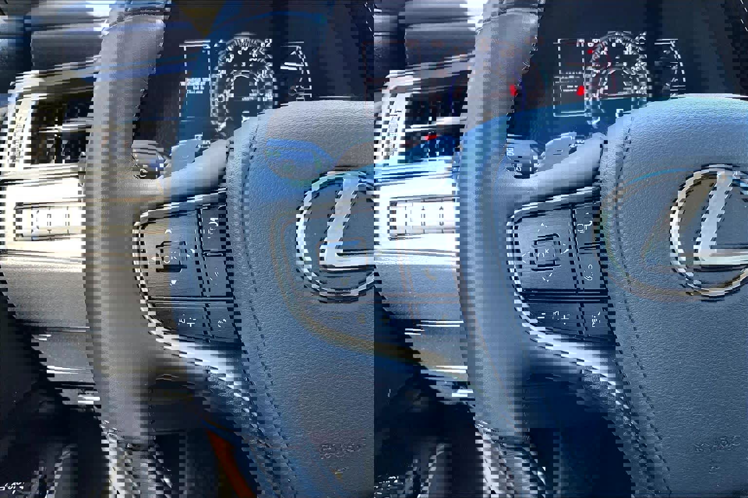 Used 2024 Lexus ES 350 Luxury w/ Technology Package image 24